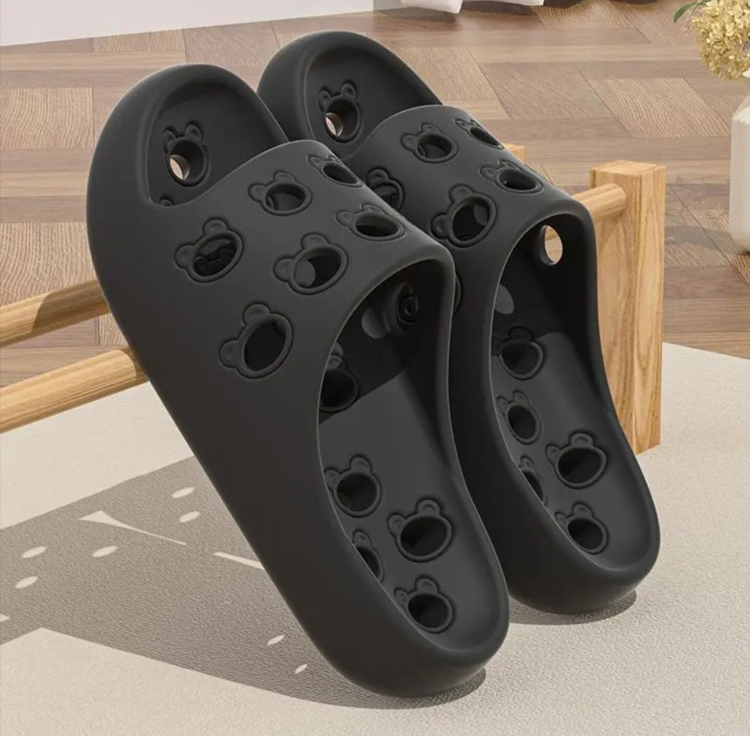 Non-slip Deodorant Leaking Quick-drying Bathroom Slippers