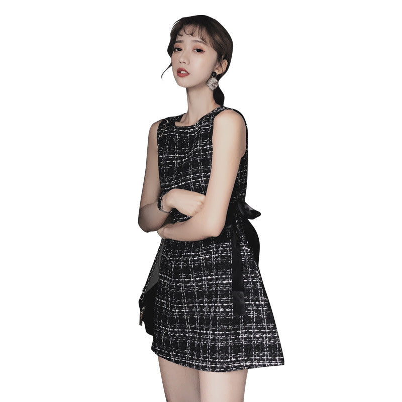 Early Autumn Sleeveless Women's Dress